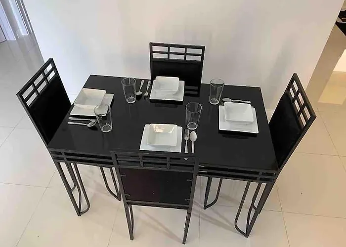 Bright Cove Luxury 1 Holiday home *